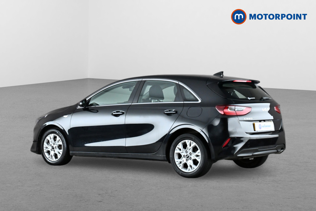 KIA Ceed 2 Manual Petrol Hatchback - Stock Number (1645876) - Passenger side rear corner