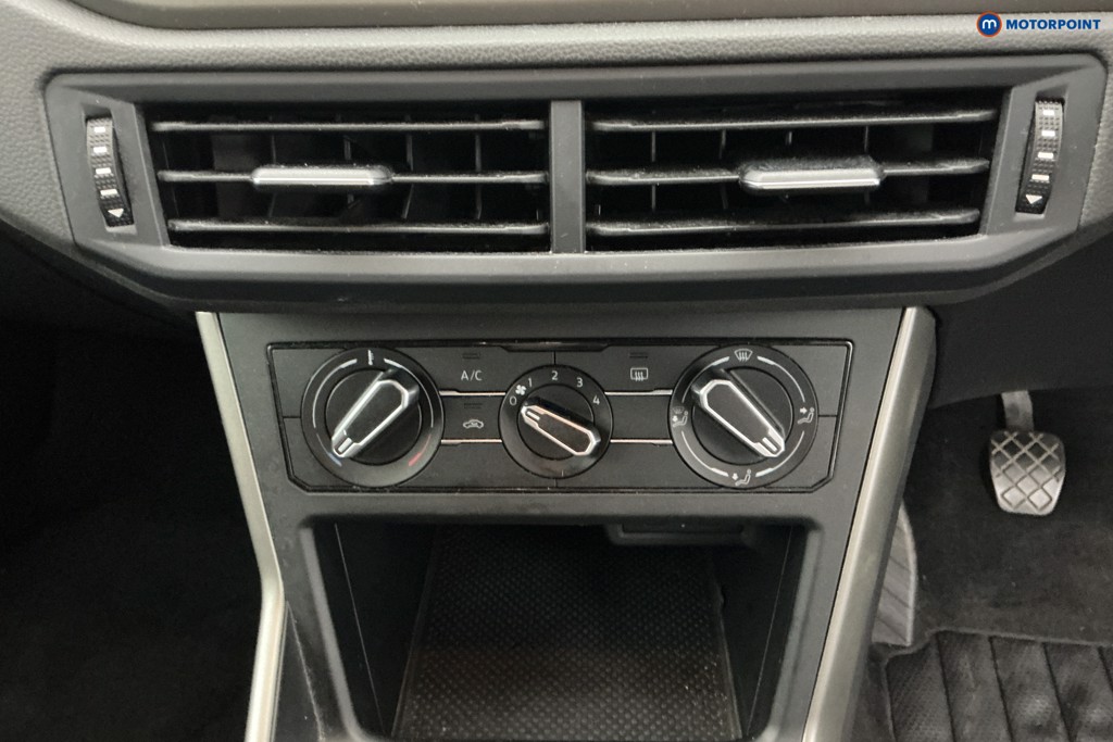Volkswagen Polo Match Manual Petrol Hatchback - Stock Number (1646983) - 17th supplementary image