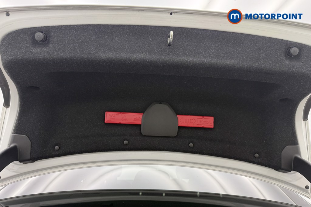BMW 3 Series Sport Pro Automatic Petrol Plug-In Hybrid Saloon - Stock Number (1647432) - 31st supplementary image