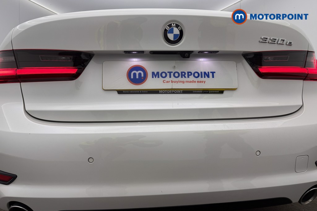 BMW 3 Series Sport Pro Automatic Petrol Plug-In Hybrid Saloon - Stock Number (1647432) - 32nd supplementary image