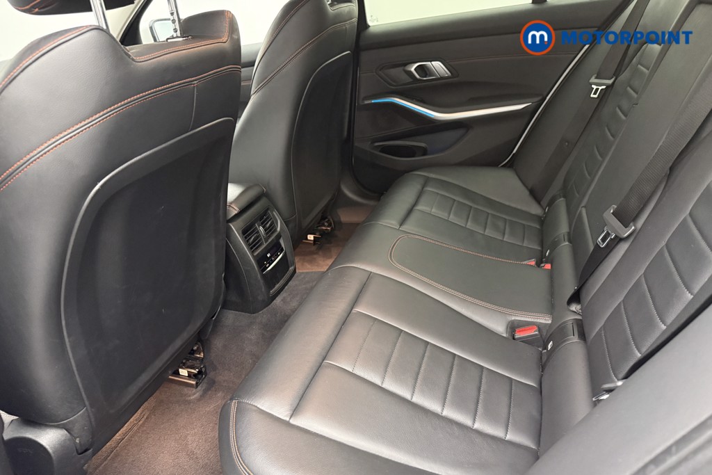 BMW 3 Series Sport Pro Automatic Petrol Plug-In Hybrid Saloon - Stock Number (1647432) - 35th supplementary image
