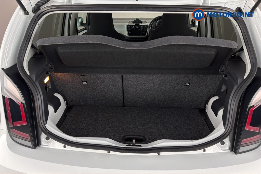 Volkswagen UP High Up Manual Petrol Hatchback - Stock Number (1647744) - 33rd supplementary image