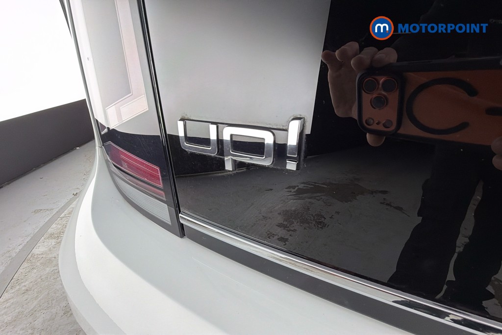 Volkswagen UP High Up Manual Petrol Hatchback - Stock Number (1647744) - 37th supplementary image