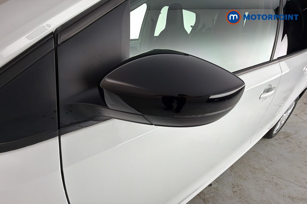 Volkswagen UP High Up Manual Petrol Hatchback - Stock Number (1647744) - 43rd supplementary image