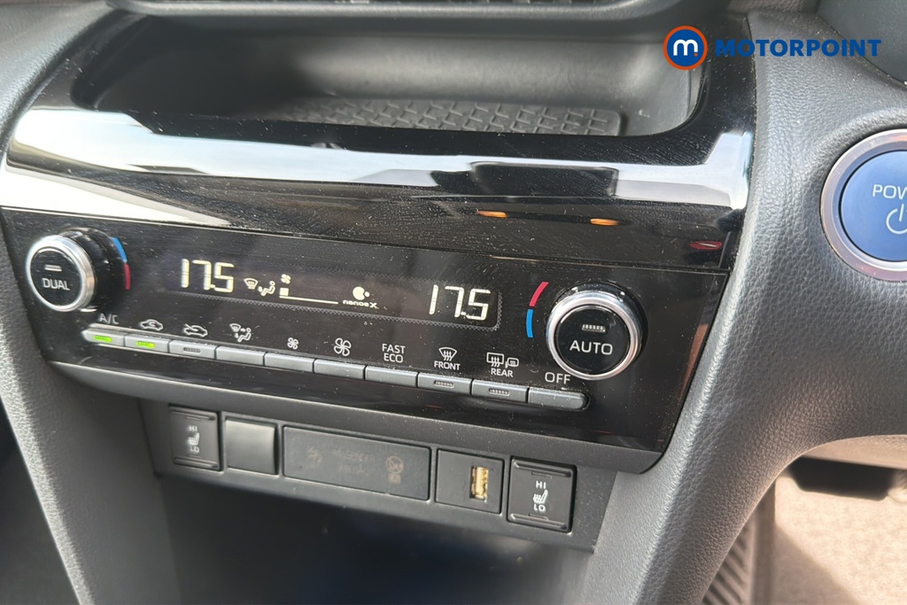 Toyota Yaris Cross Excel Automatic Petrol-Electric Hybrid Estate - Stock Number (1647749) - 12th supplementary image