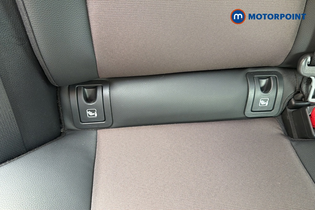 Toyota Yaris Cross Excel Automatic Petrol-Electric Hybrid Estate - Stock Number (1647749) - 27th supplementary image