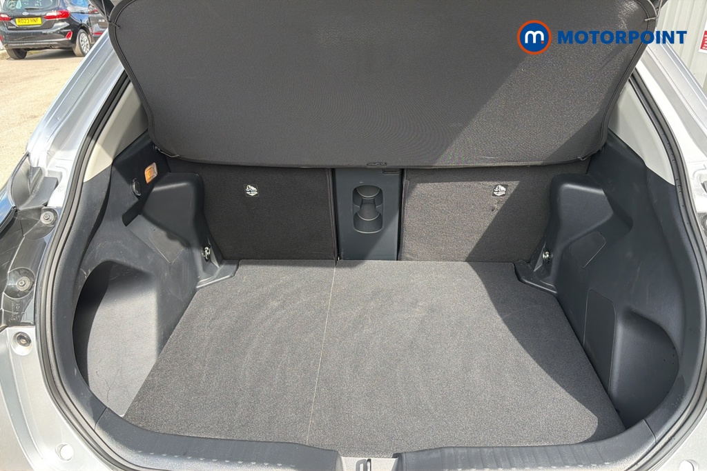 Toyota Yaris Cross Excel Automatic Petrol-Electric Hybrid Estate - Stock Number (1647749) - 41st supplementary image
