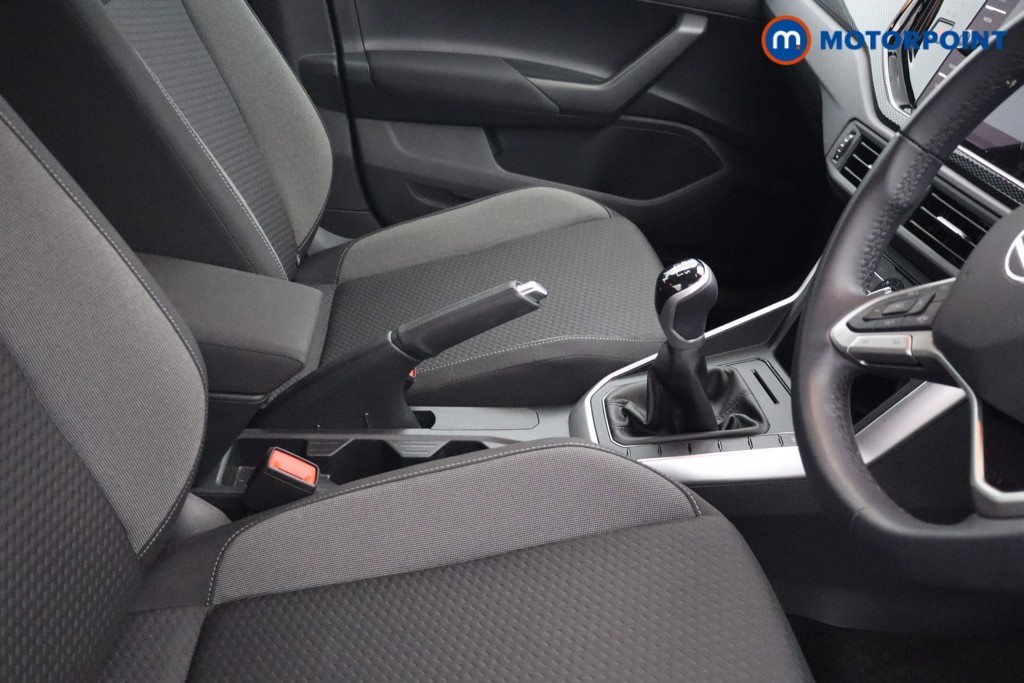 Volkswagen Polo Life Manual Petrol Hatchback - Stock Number (1647935) - 11th supplementary image