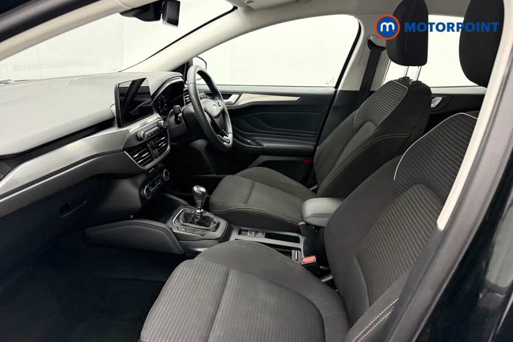 Ford Focus Titanium Manual Petrol Hatchback - Stock Number (1648141) - 4th supplementary image