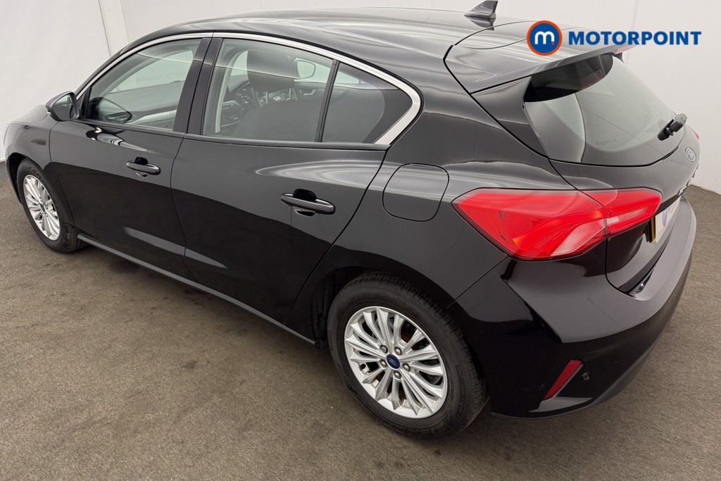 Ford Focus Titanium Manual Petrol Hatchback - Stock Number (1648141) - 6th supplementary image