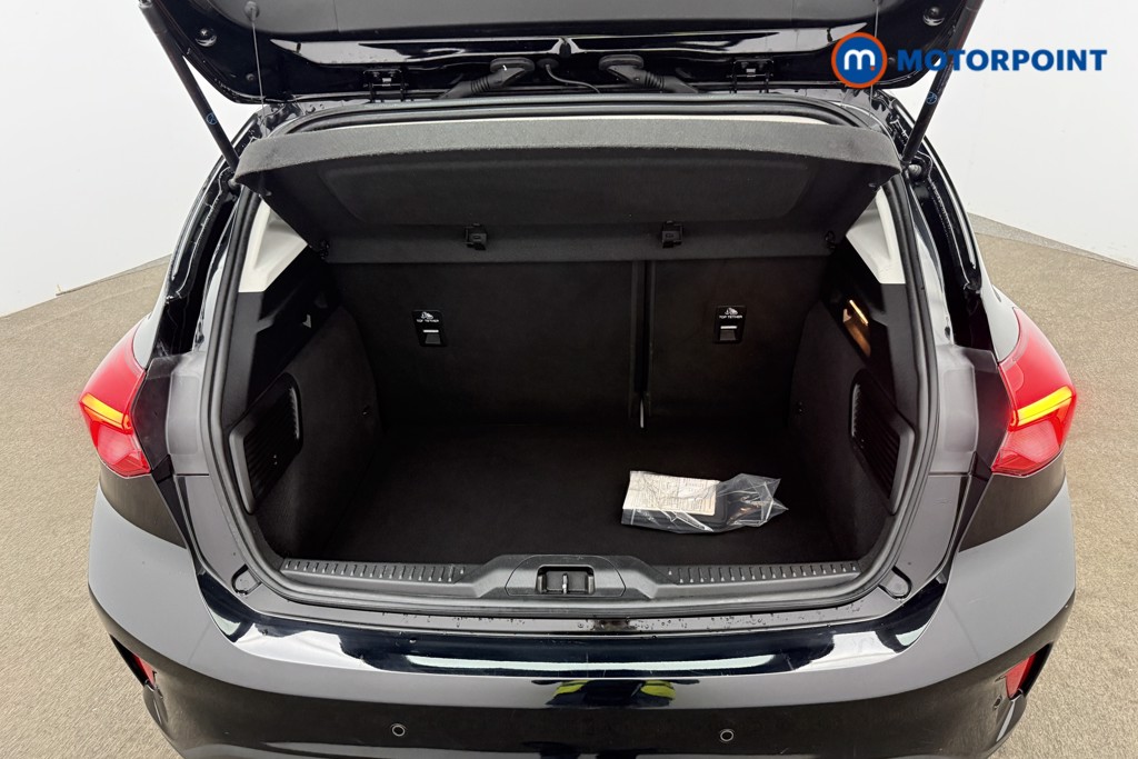 Ford Focus Titanium Manual Petrol Hatchback - Stock Number (1648141) - 7th supplementary image