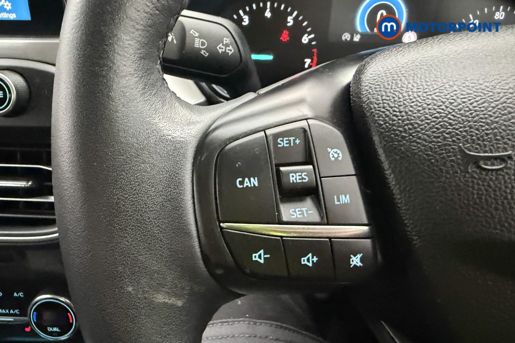 Ford Focus Titanium Manual Petrol Hatchback - Stock Number (1648141) - 31st supplementary image