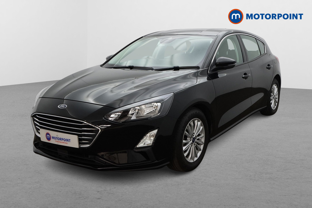 Ford Focus Titanium Manual Petrol Hatchback - Stock Number (1648141) - Passenger side front corner