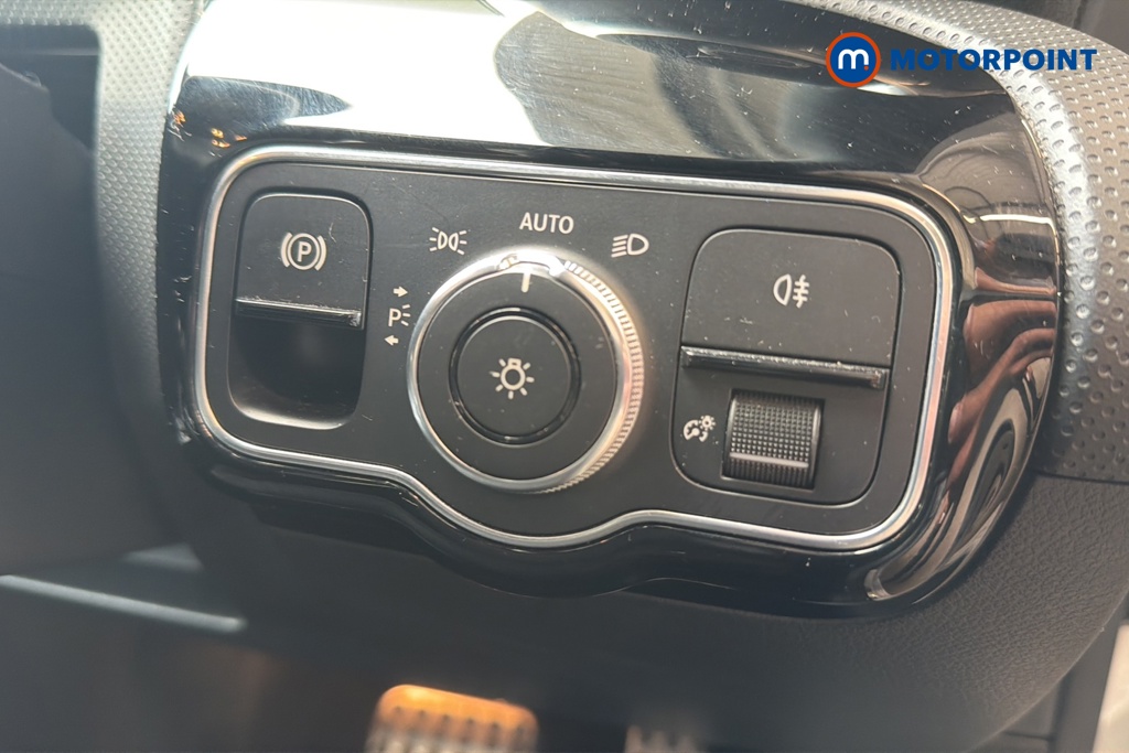 Mercedes-Benz A Class Amg Line Automatic Petrol Plug-In Hybrid Hatchback - Stock Number (1648172) - 11th supplementary image