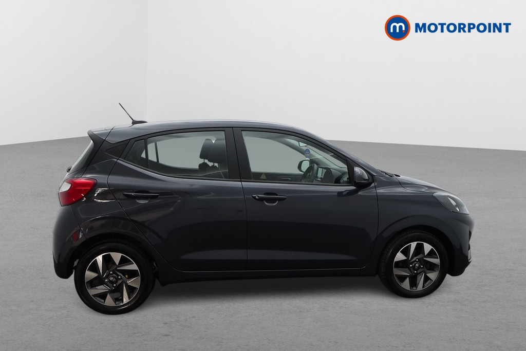 Hyundai I10 Advance Automatic Petrol Hatchback - Stock Number (1648237) - Drivers side front corner