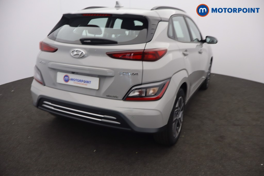 Hyundai Kona Se Connect Automatic Electric SUV - Stock Number (1648278) - 2nd supplementary image