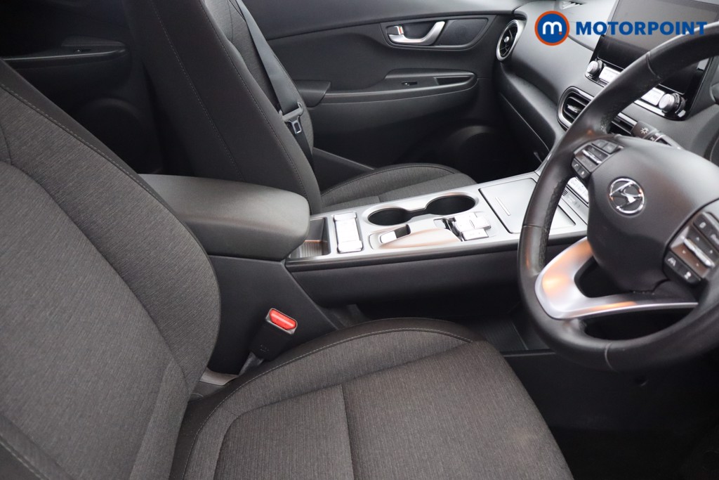 Hyundai Kona Se Connect Automatic Electric SUV - Stock Number (1648278) - 12th supplementary image
