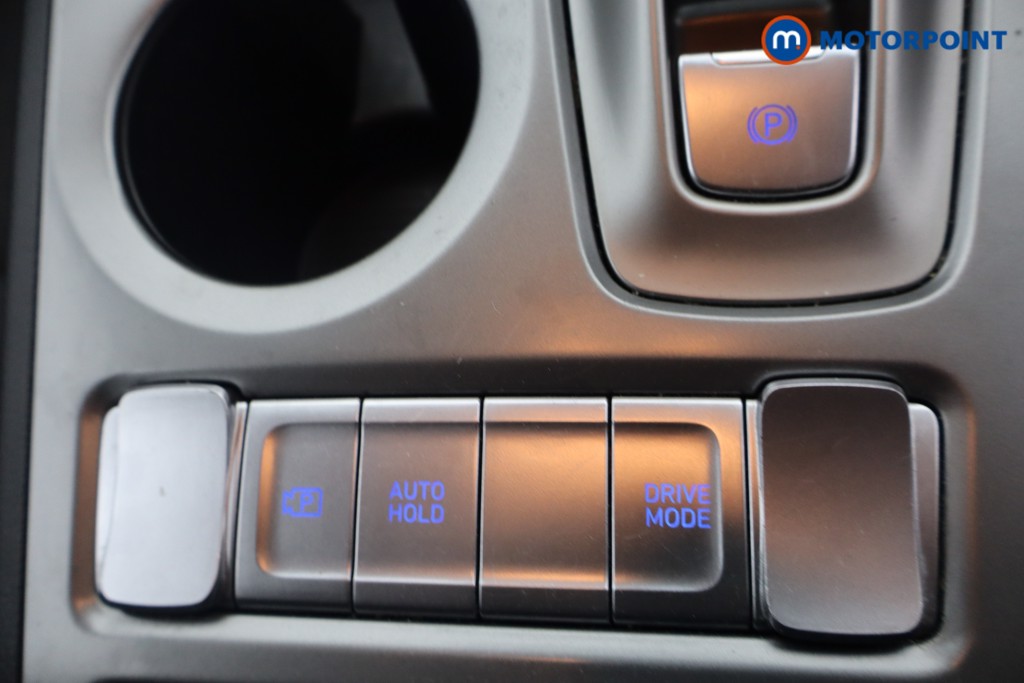 Hyundai Kona Se Connect Automatic Electric SUV - Stock Number (1648278) - 17th supplementary image