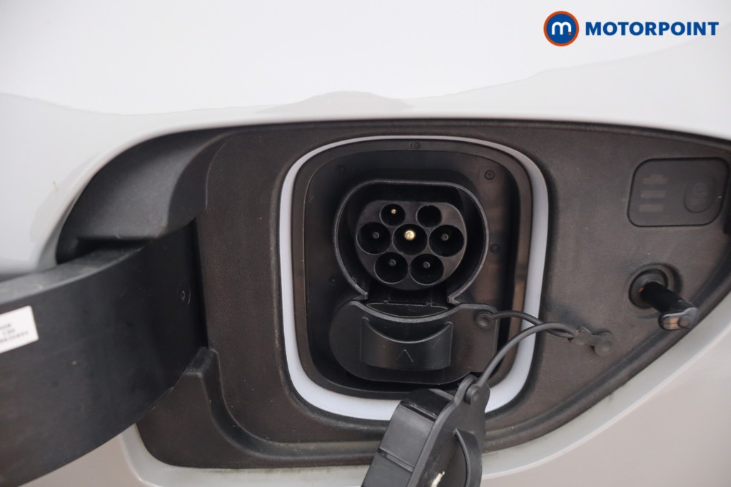 Hyundai Kona Se Connect Automatic Electric SUV - Stock Number (1648278) - 25th supplementary image