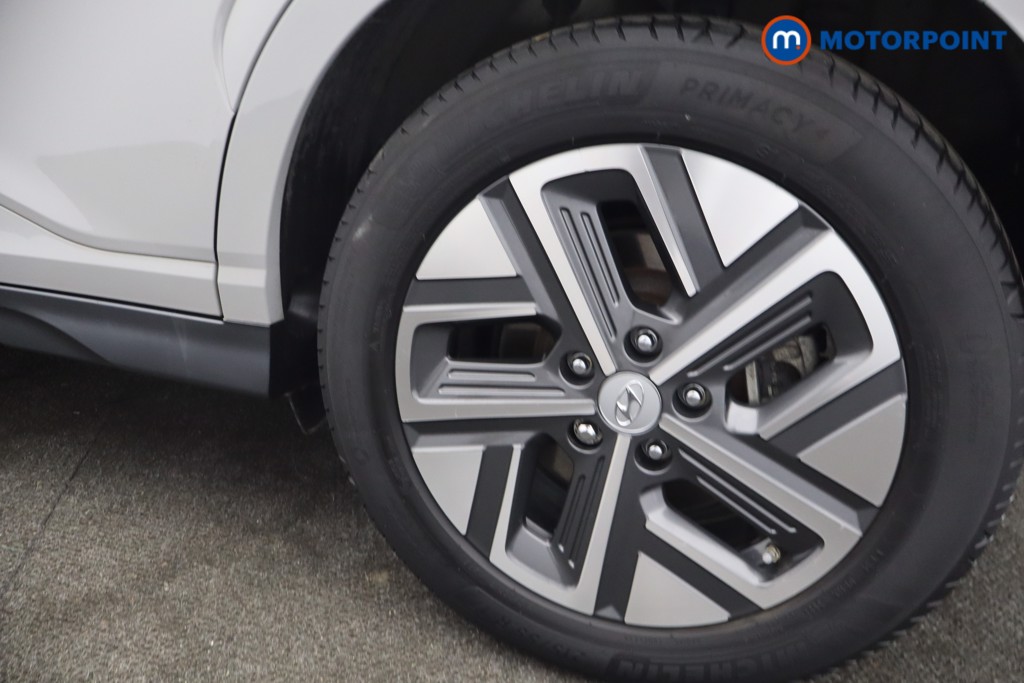Hyundai Kona Se Connect Automatic Electric SUV - Stock Number (1648278) - 30th supplementary image