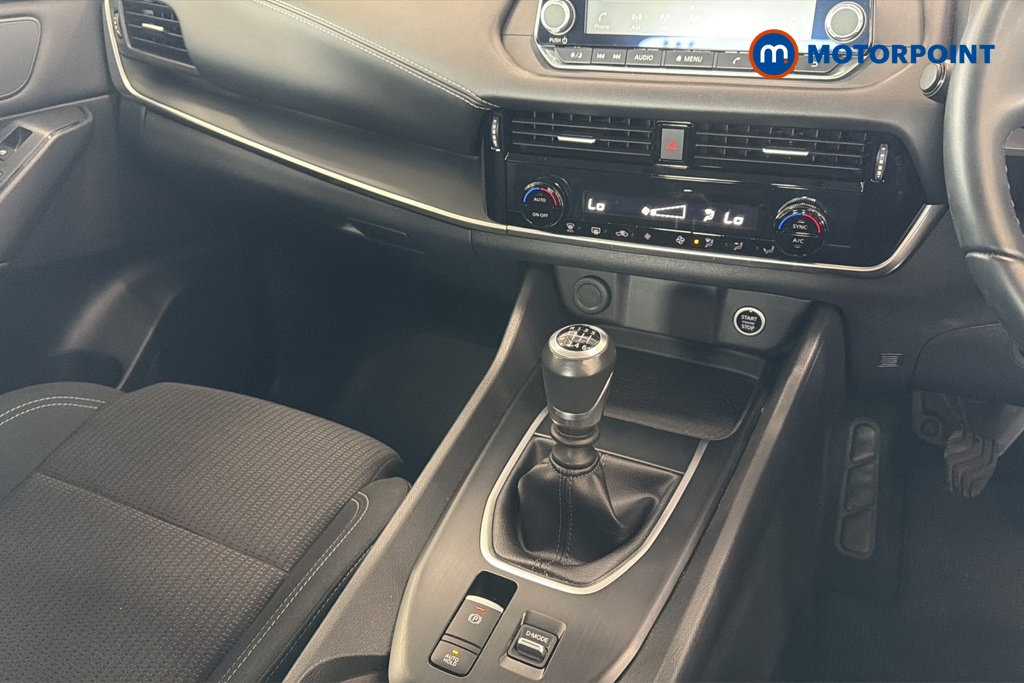 Nissan Qashqai Acenta Premium Manual Petrol SUV - Stock Number (1648288) - 15th supplementary image