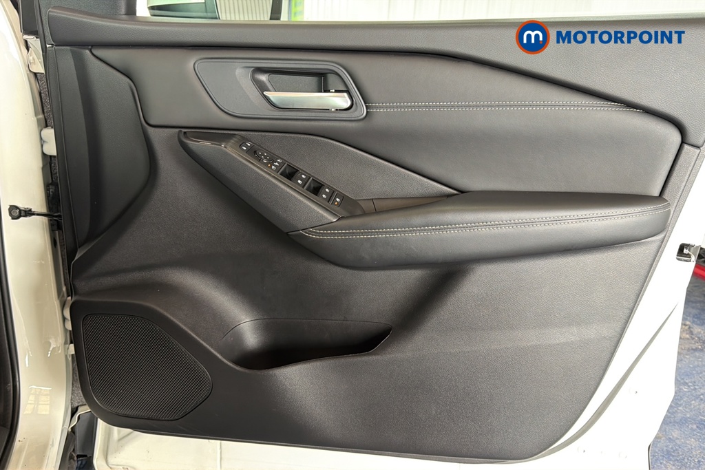 Nissan Qashqai Acenta Premium Manual Petrol SUV - Stock Number (1648288) - 18th supplementary image