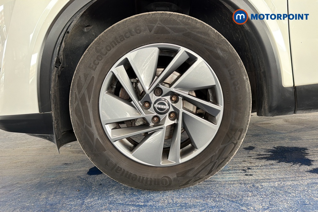 Nissan Qashqai Acenta Premium Manual Petrol SUV - Stock Number (1648288) - 44th supplementary image