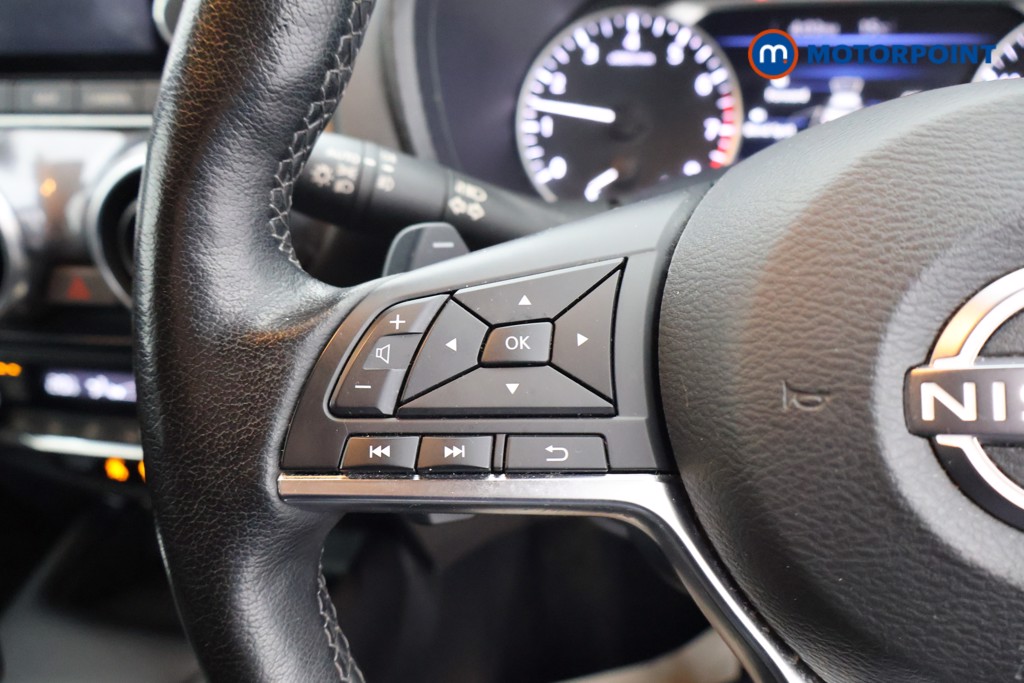 Nissan Juke Tekna Automatic Petrol SUV - Stock Number (1648363) - 2nd supplementary image