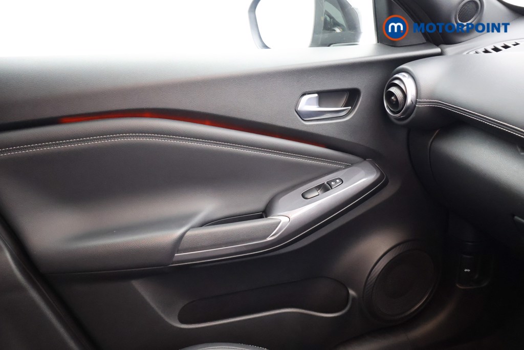 Nissan Juke Tekna Automatic Petrol SUV - Stock Number (1648363) - 10th supplementary image
