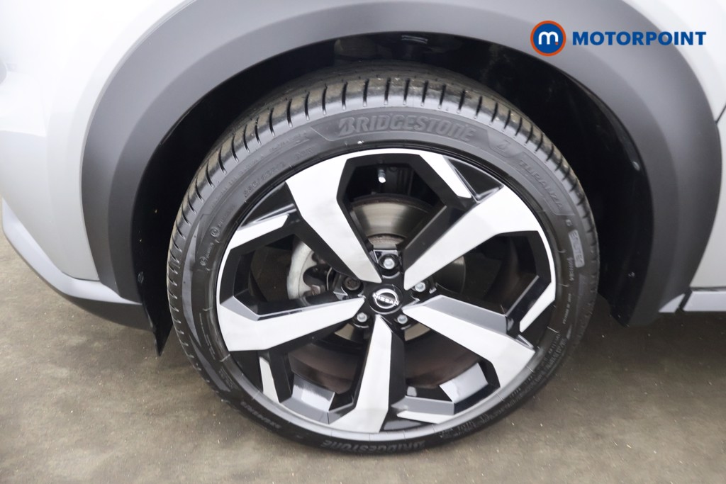 Nissan Juke Tekna Automatic Petrol SUV - Stock Number (1648363) - 22nd supplementary image