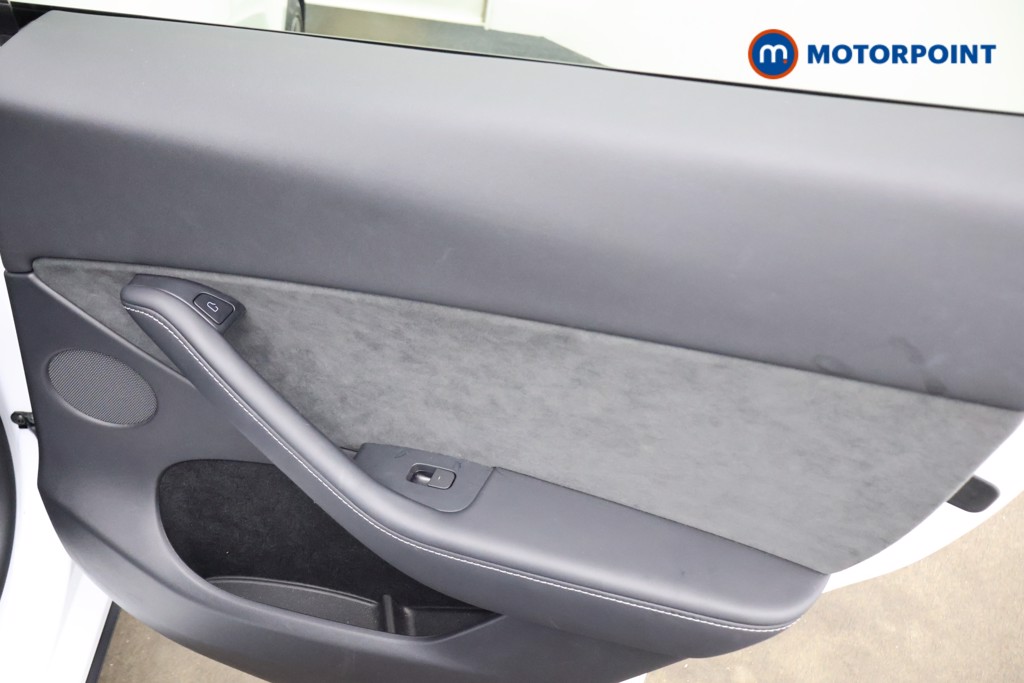 Tesla Model Y Rwd 5Dr Auto Automatic Electric SUV - Stock Number (1648561) - 12th supplementary image