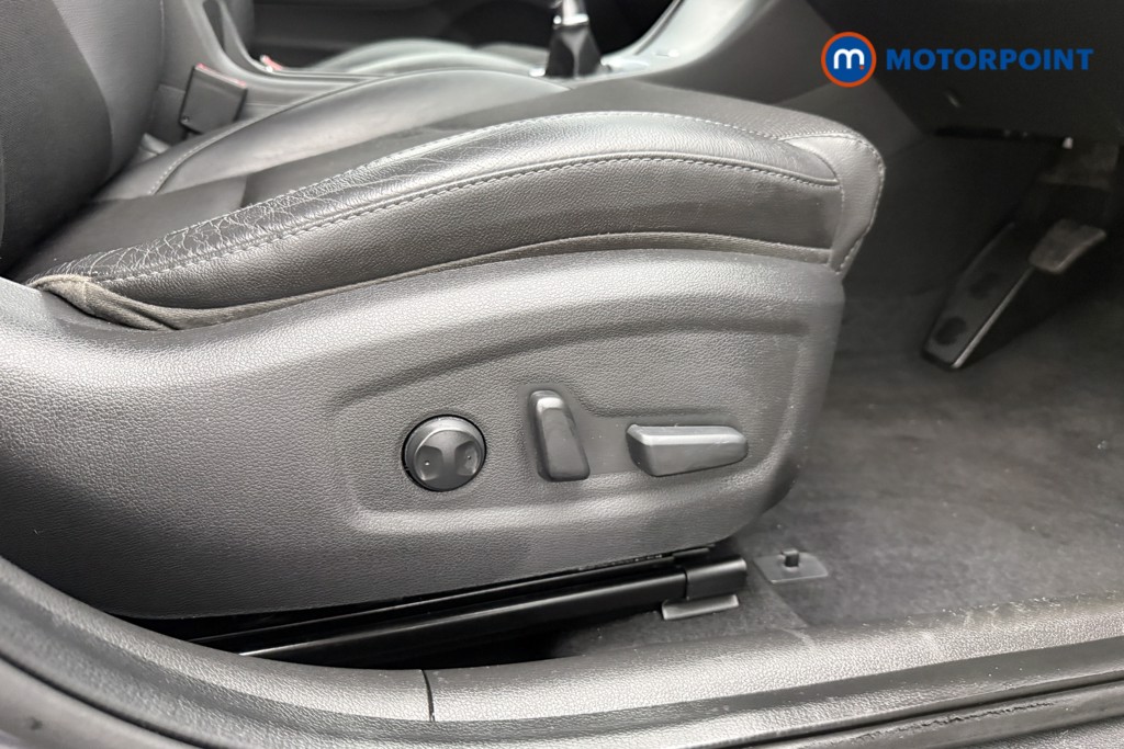 Hyundai I30 Premium Manual Petrol Hatchback - Stock Number (1648562) - 24th supplementary image