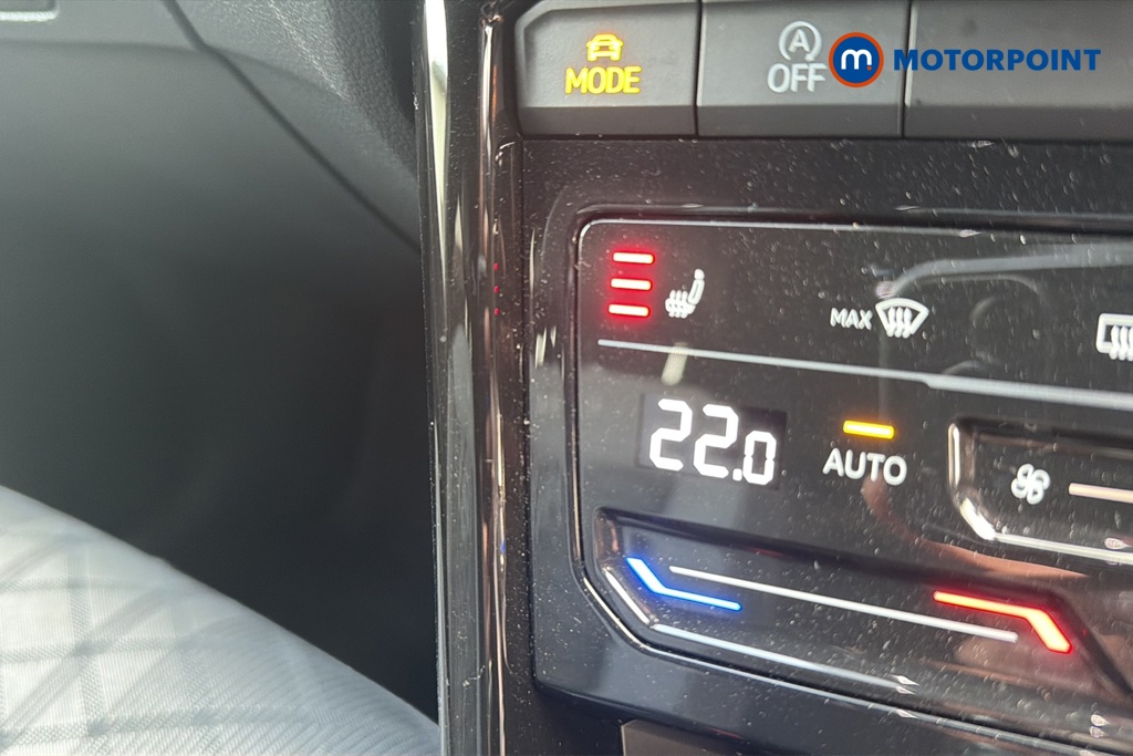 Volkswagen T-Roc R-Line Manual Petrol SUV - Stock Number (1648587) - 14th supplementary image