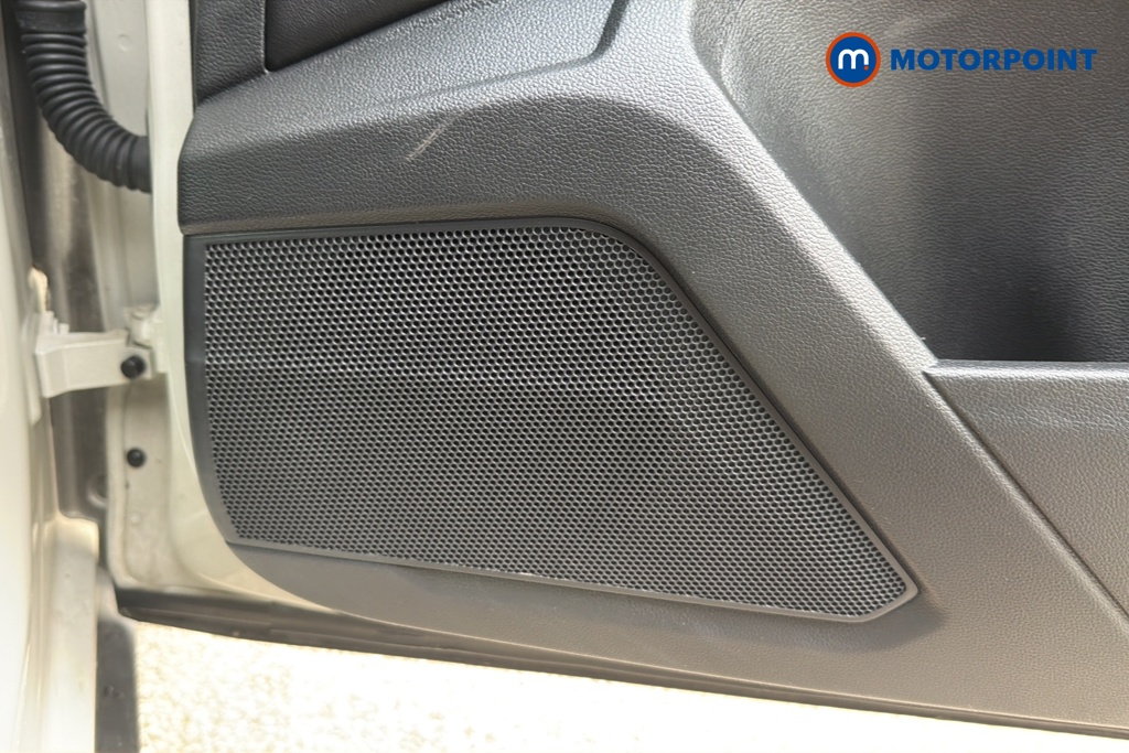 Volkswagen T-Roc R-Line Manual Petrol SUV - Stock Number (1648587) - 21st supplementary image