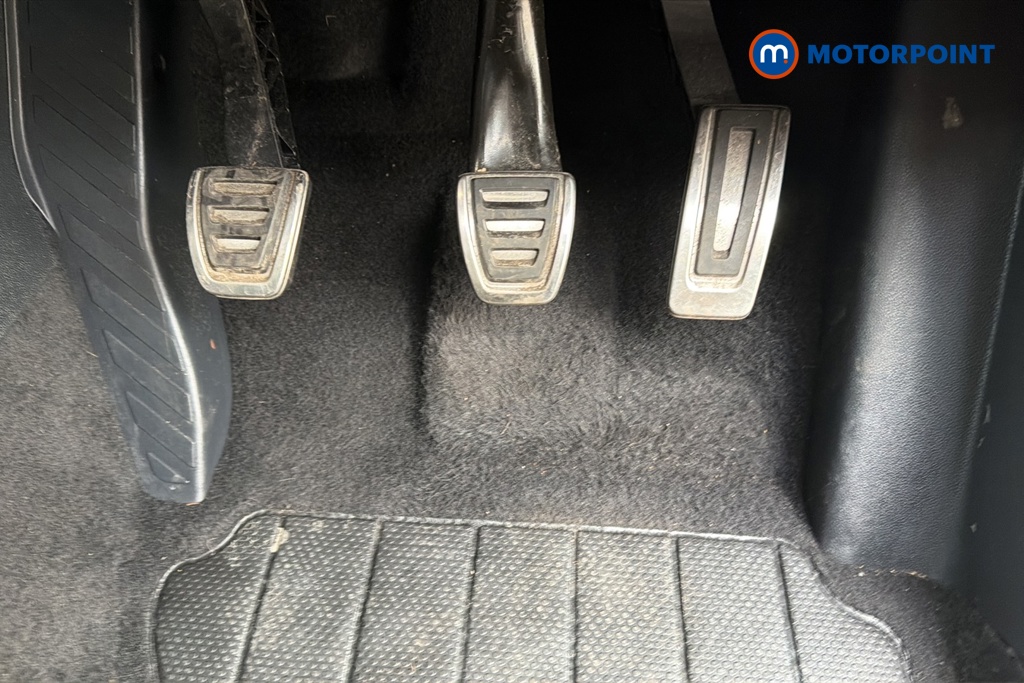 Volkswagen T-Roc R-Line Manual Petrol SUV - Stock Number (1648587) - 24th supplementary image