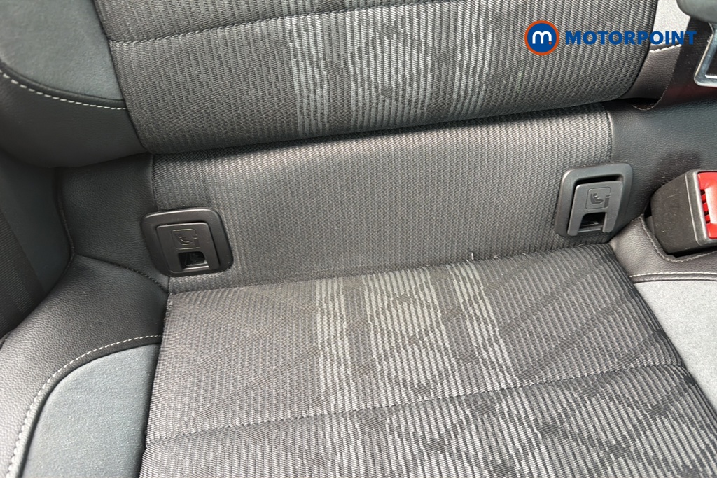 Volkswagen T-Roc R-Line Manual Petrol SUV - Stock Number (1648587) - 27th supplementary image