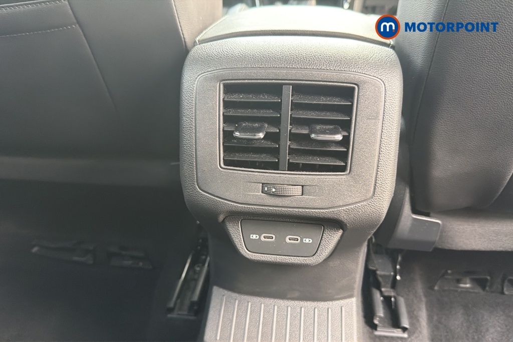 Volkswagen T-Roc R-Line Manual Petrol SUV - Stock Number (1648587) - 28th supplementary image
