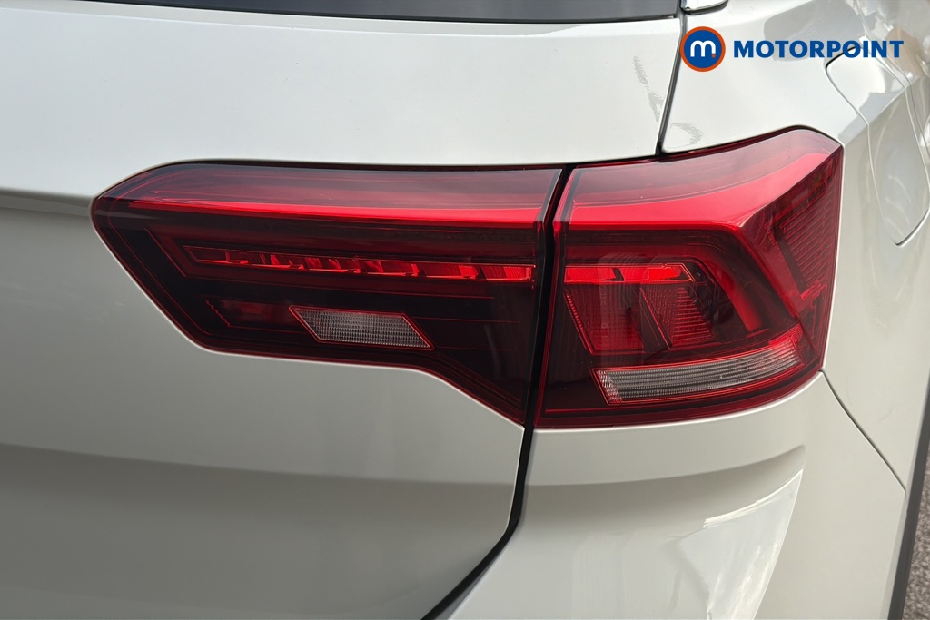 Volkswagen T-Roc R-Line Manual Petrol SUV - Stock Number (1648587) - 36th supplementary image