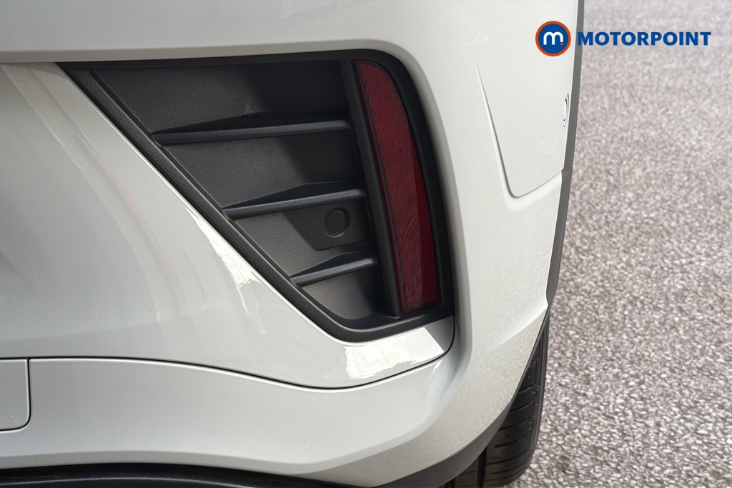 Volkswagen T-Roc R-Line Manual Petrol SUV - Stock Number (1648587) - 39th supplementary image