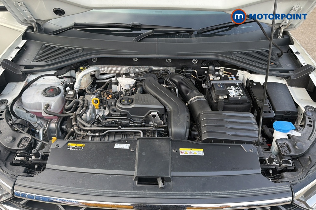Volkswagen T-Roc R-Line Manual Petrol SUV - Stock Number (1648587) - 48th supplementary image