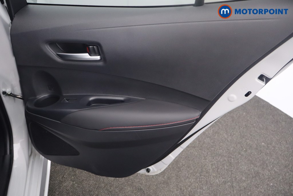 Toyota Corolla Gr Sport Automatic Petrol-Electric Hybrid Hatchback - Stock Number (1648708) - 27th supplementary image