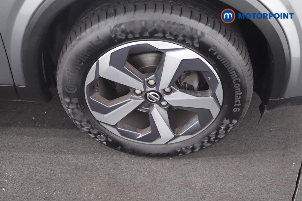 Nissan Qashqai N-Connecta Manual Petrol SUV - Stock Number (1648878) - 20th supplementary image