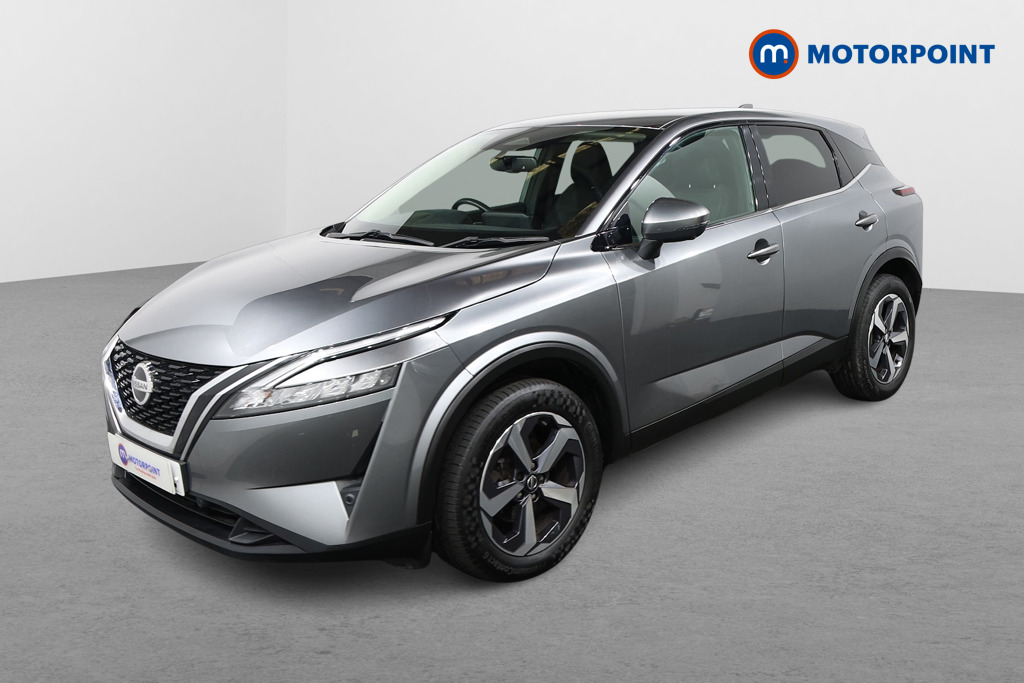 Nissan Qashqai N-Connecta Manual Petrol SUV - Stock Number (1648878) - Passenger side front corner