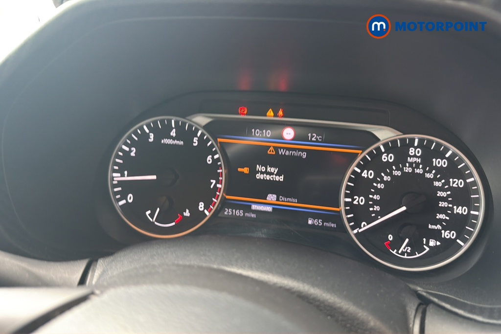 Nissan Juke Tekna Manual Petrol SUV - Stock Number (1649042) - 7th supplementary image