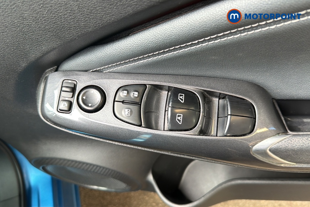 Nissan Juke Tekna Manual Petrol SUV - Stock Number (1649042) - 19th supplementary image