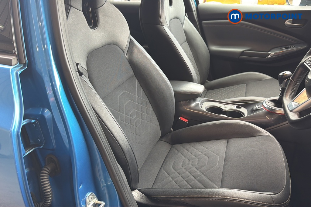 Nissan Juke Tekna Manual Petrol SUV - Stock Number (1649042) - 22nd supplementary image