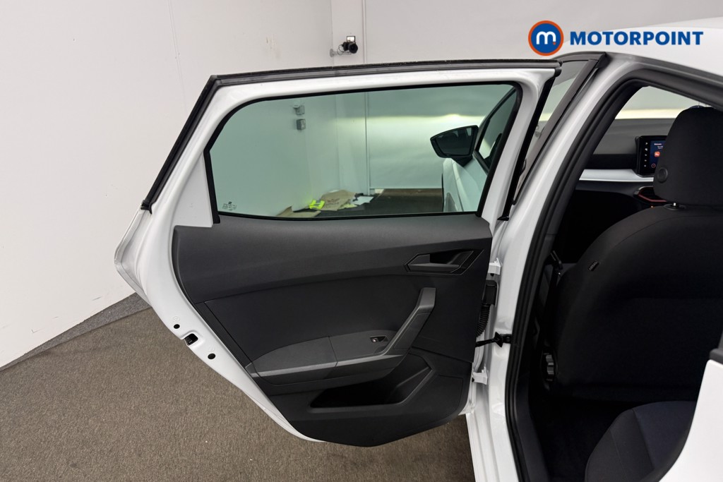 Seat Ibiza FR Manual Petrol Hatchback - Stock Number (1649609) - 5th supplementary image