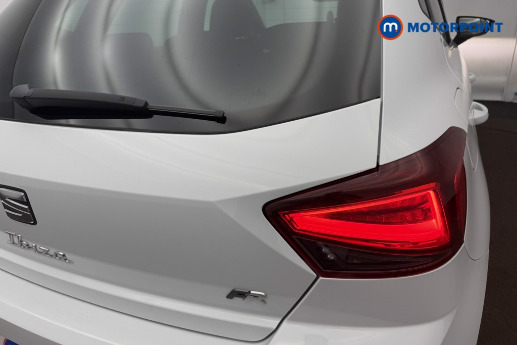 Seat Ibiza FR Manual Petrol Hatchback - Stock Number (1649609) - 8th supplementary image