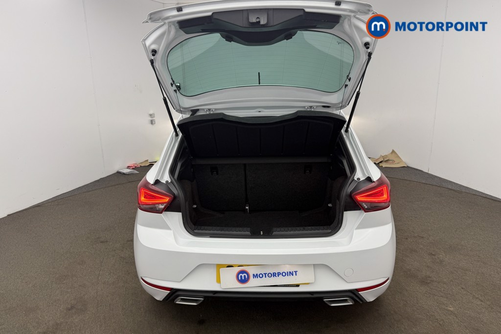 Seat Ibiza FR Manual Petrol Hatchback - Stock Number (1649609) - 9th supplementary image