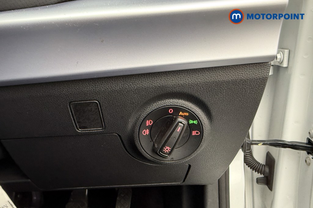 Seat Ibiza FR Manual Petrol Hatchback - Stock Number (1649609) - 17th supplementary image